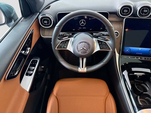 Certified 2026 Mercedes-Benz GLC 300 image 10