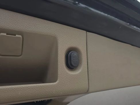 Used 2020 Chevrolet Tahoe Premier RWD image 27