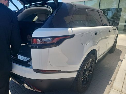 Used 2022 Land Rover Range Rover Velar S AWD/4WD image 4