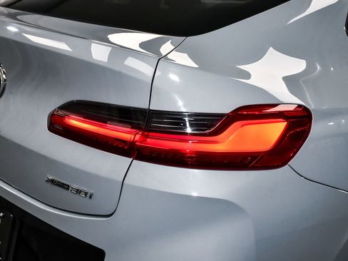 Used 2023 BMW X4 xDrive30i w/ M Sport Package image 84