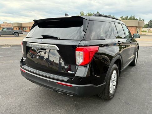 Used 2020 Ford Explorer XLT image 15