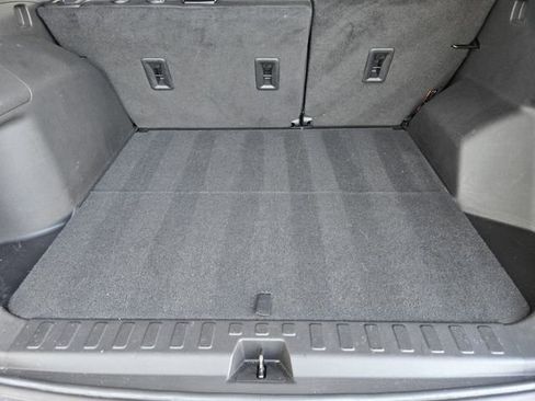 Used 2024 Chevrolet Equinox LT image 30