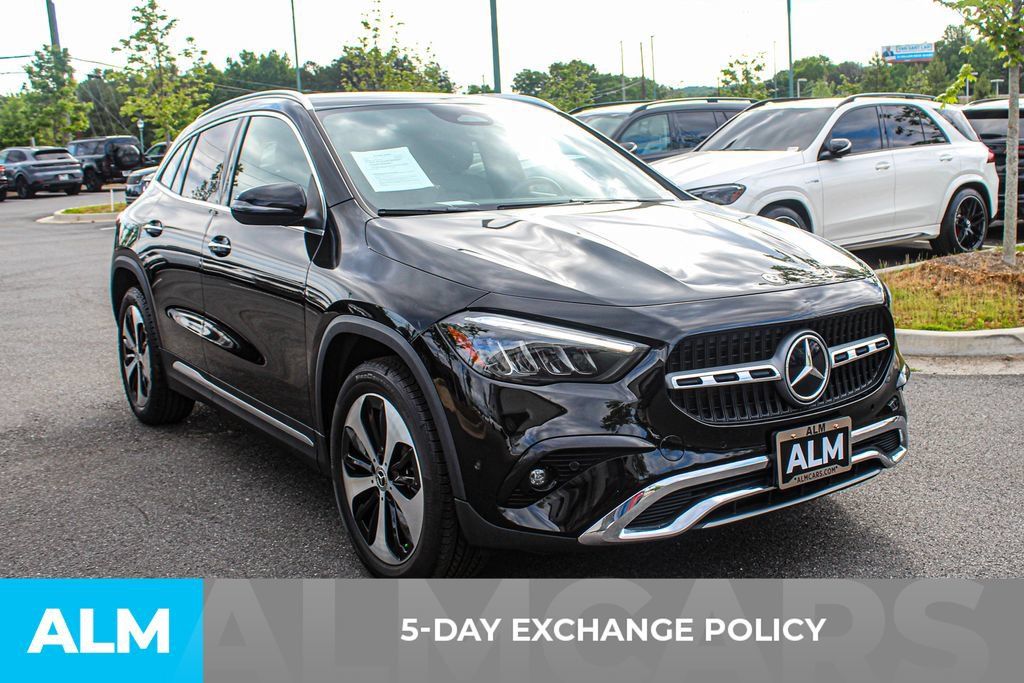 Used 2025 Mercedes-Benz GLA 250 image 3