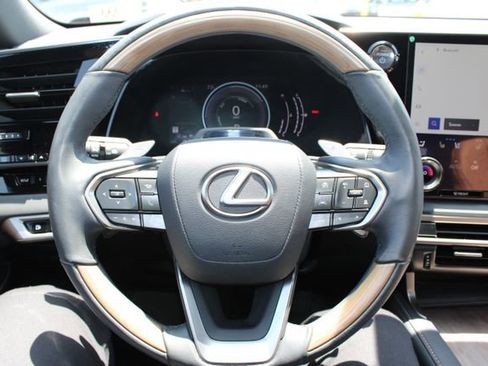 Certified 2023 Lexus RX 350h w/ Accessory Package (Z1) AWD/4WD image 16