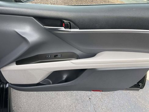 Used 2023 Toyota Camry SE image 44