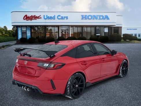 Used 2025 Honda Civic Type R image 5
