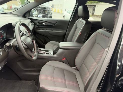 Used 2023 Chevrolet Equinox RS AWD/4WD image 12