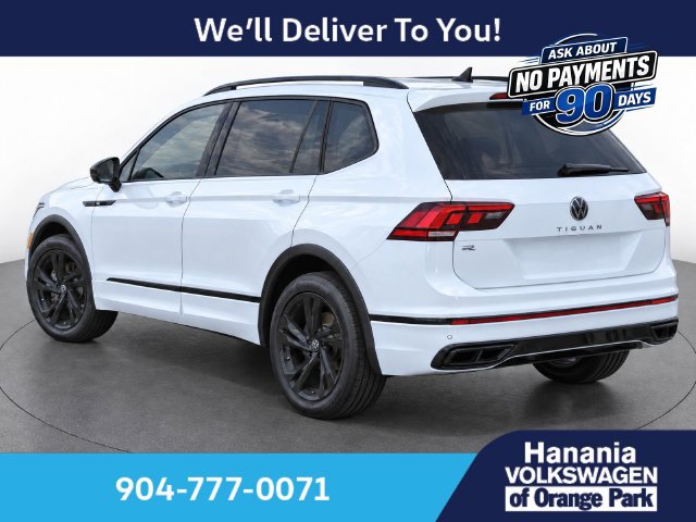 Used 2023 Volkswagen Tiguan SE R-Line FWD image 16