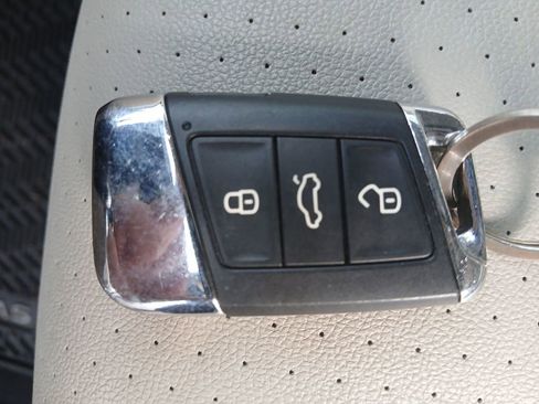 Used 2022 Volkswagen Atlas SE image 27