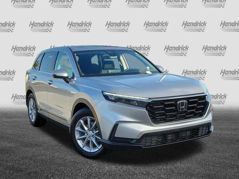 Used 2026 Honda CR-V EX image 2