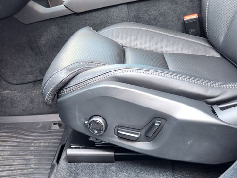 New 2026 Volvo XC90 B6 Ultra w/ Protection Package Premier image 26