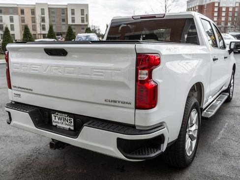 Used 2023 Chevrolet Silverado 1500 Custom image 36