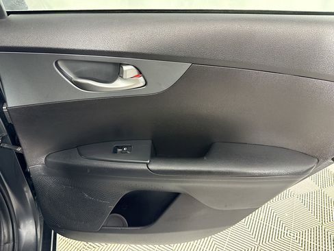 Used 2021 Kia Forte Sedan image 26