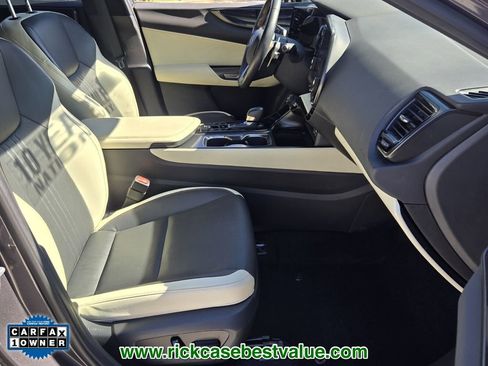 Used 2024 Lexus NX 250 FWD w/ Towing Package (2000 Lbs) image 17