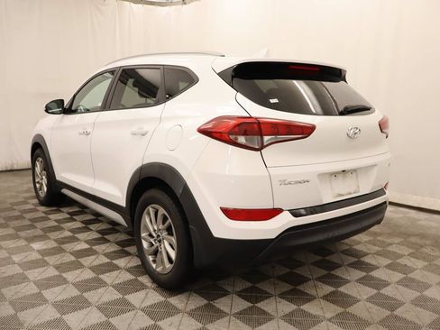 Used 2017 Hyundai Tucson SE Plus AWD/4WD image 3