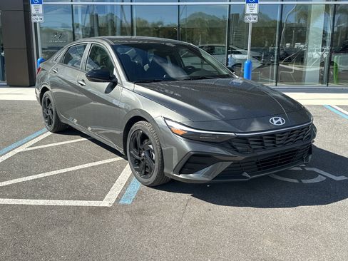 New 2026 Hyundai Elantra Sport FWD image 4