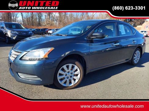 Used 2013 Nissan Sentra FE+ SV image 1