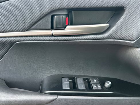 New 2026 Toyota Camry SE image 9