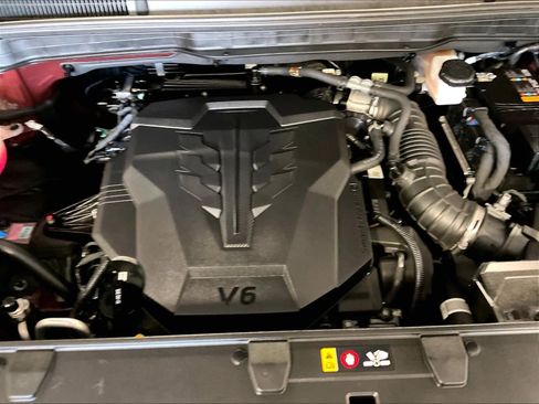 Used 2023 Kia Carnival SX Prestige FWD image 30