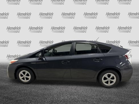 Used 2014 Toyota Prius Two FWD image 7