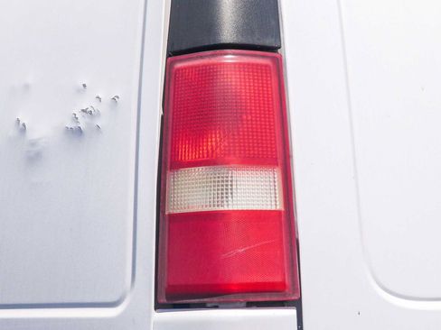 Used 2008 Chevrolet Express 2500 RWD image 10