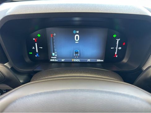 Used 2025 Ford Maverick XLT w/ XLT Luxury Package image 11