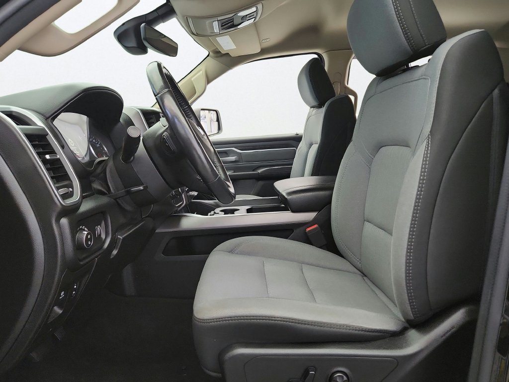 Used 2020 RAM 1500 Big Horn AWD/4WD image 11