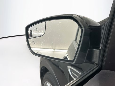Used 2018 Ford Escape Titanium FWD image 16