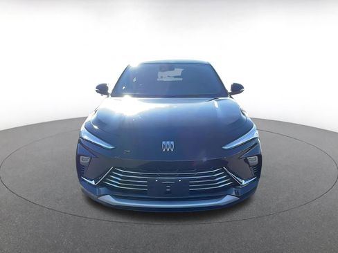 Used 2025 Buick Envista Preferred image 4