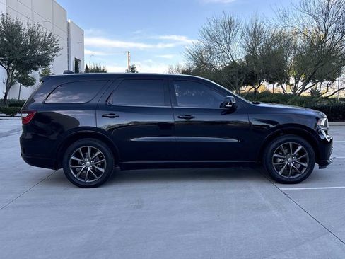 Used 2017 Dodge Durango GT w/ Nav & Power Liftgate Group image 2