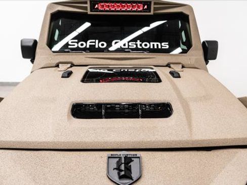 Used 2026 Jeep Gladiator Sport AWD/4WD image 42