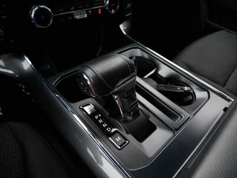 Certified 2022 Ford F150 XLT w/ Equipment Group 302A High image 25