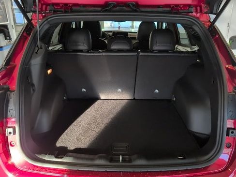 New 2026 Jeep Compass Trailhawk w/ Trailer Tow Group image 27