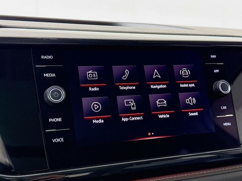 Certified 2022 Volkswagen Taos SEL w/ Panoramic Sunroof Package AWD/4WD image 16