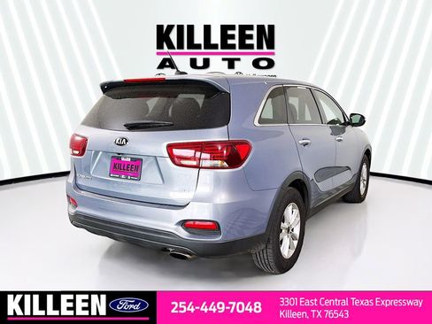 Used 2020 Kia Sorento FWD V6 image 8