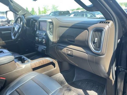 Certified 2022 GMC Sierra 2500 Denali w/ Denali Ultimate Package AWD/4WD image 30