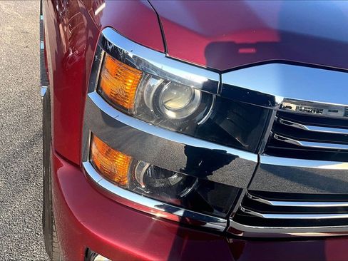 Used 2015 Chevrolet Silverado 2500 High Country w/ Duramax Plus Package image 31