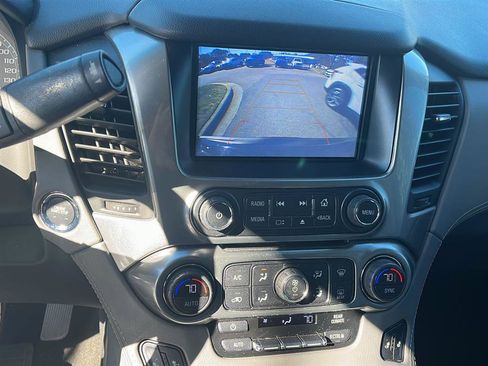 Used 2018 Chevrolet Tahoe LT w/ Luxury Package image 22