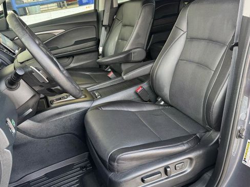 Used 2023 Honda Ridgeline RTL-E image 12