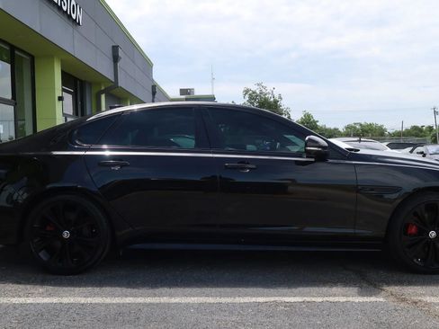 Used 2024 Jaguar XF R-Dynamic SE AWD/4WD image 8