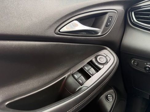 Used 2023 Buick Encore GX Select w/ Sport Touring Package image 24