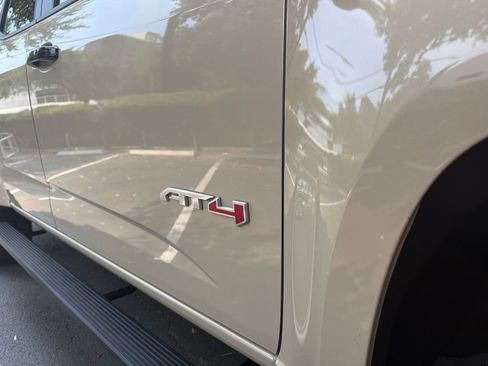 Used 2022 GMC Canyon AT4 AWD/4WD image 12