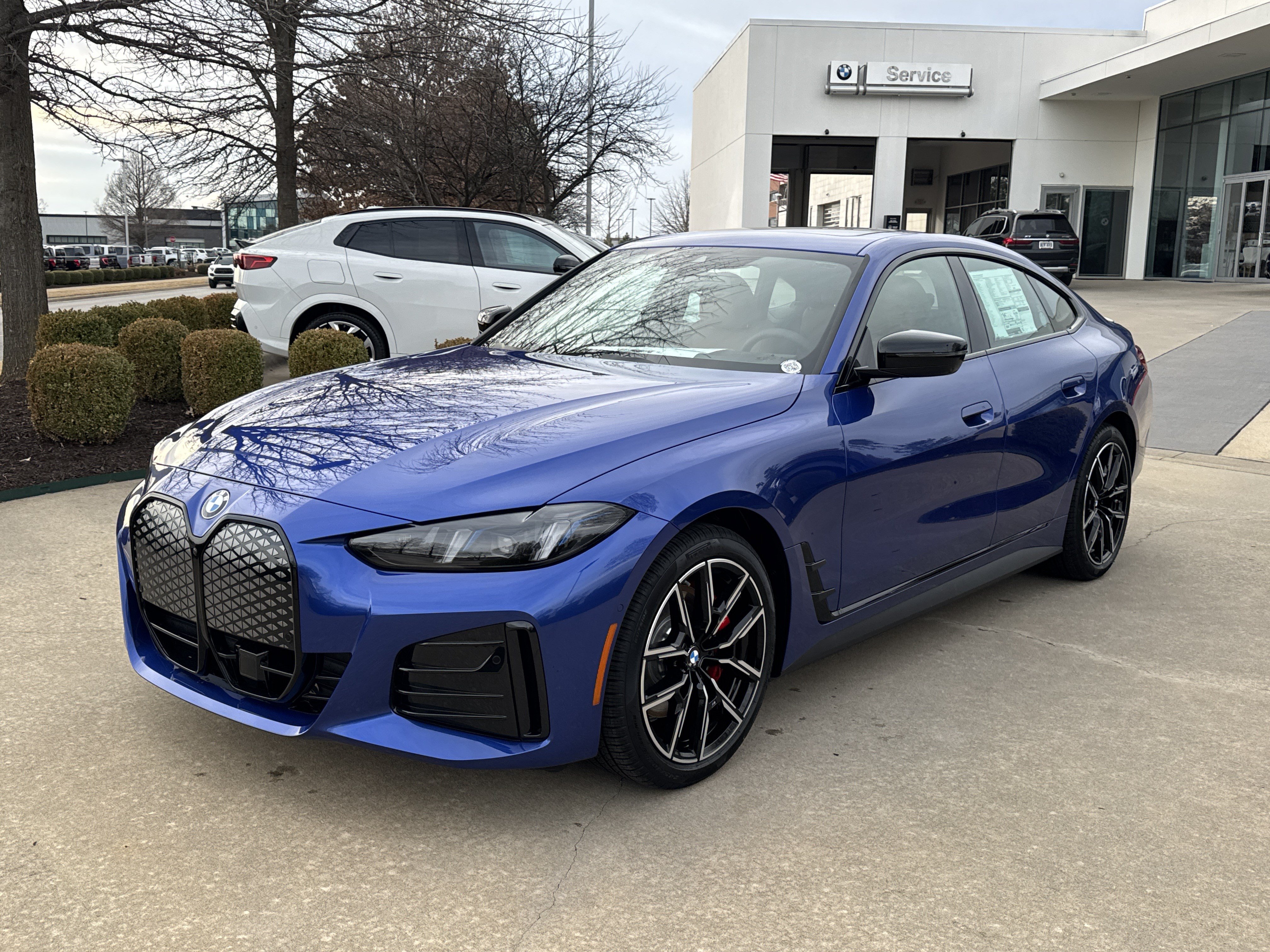 New 2026 BMW i4 xDrive40i w/ M Sport Package AWD/4WD image 1