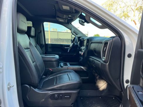 Used 2021 GMC Sierra 2500 Denali image 18