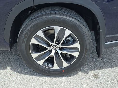 New 2026 Toyota Highlander XLE AWD/4WD image 35