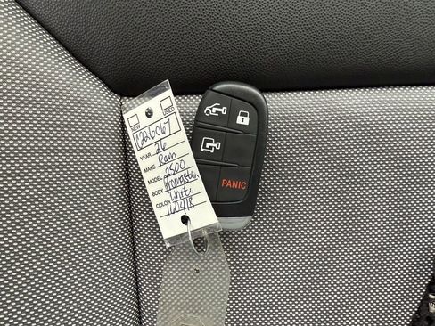 New 2026 RAM ProMaster 2500 w/ Cold Weather Group image 32