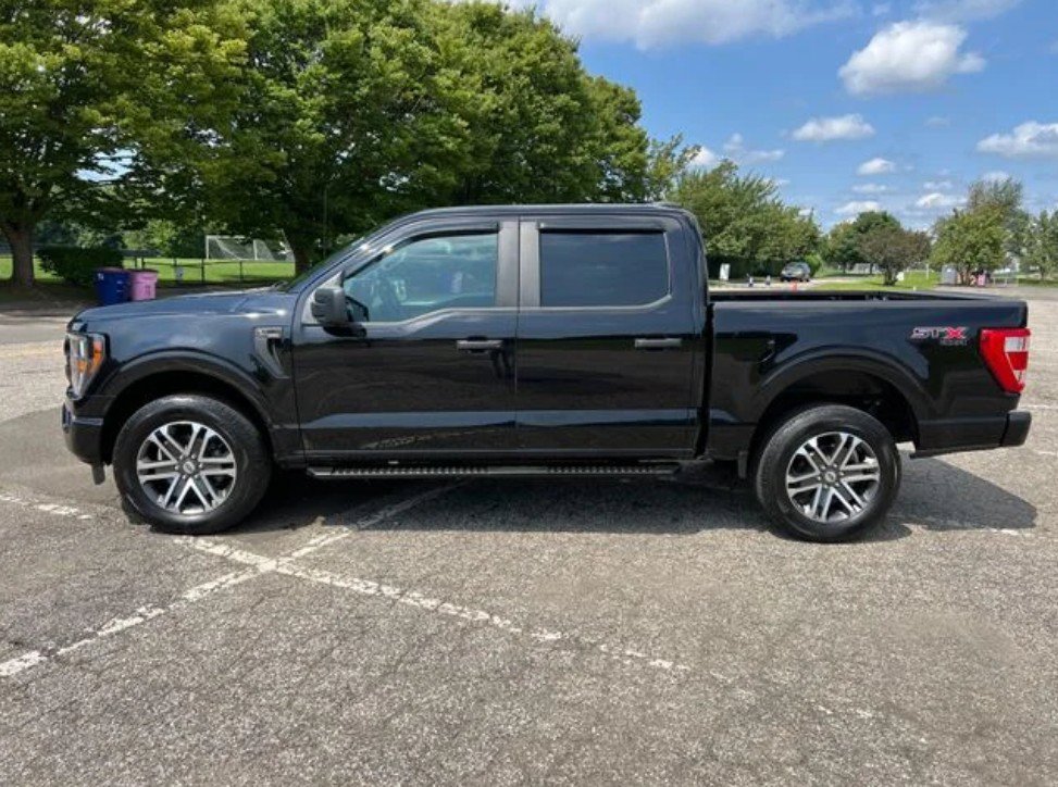 Used 2023 Ford F150 XL w/ STX Appearance Package AWD/4WD image 4
