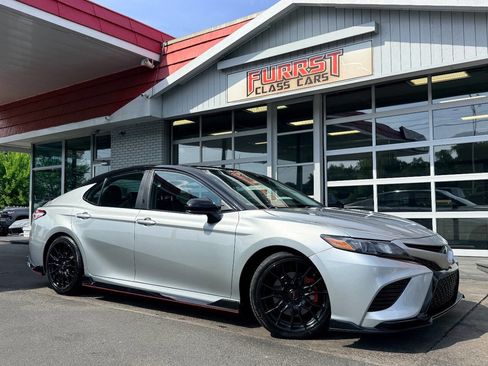 Used 2020 Toyota Camry TRD FWD image 1