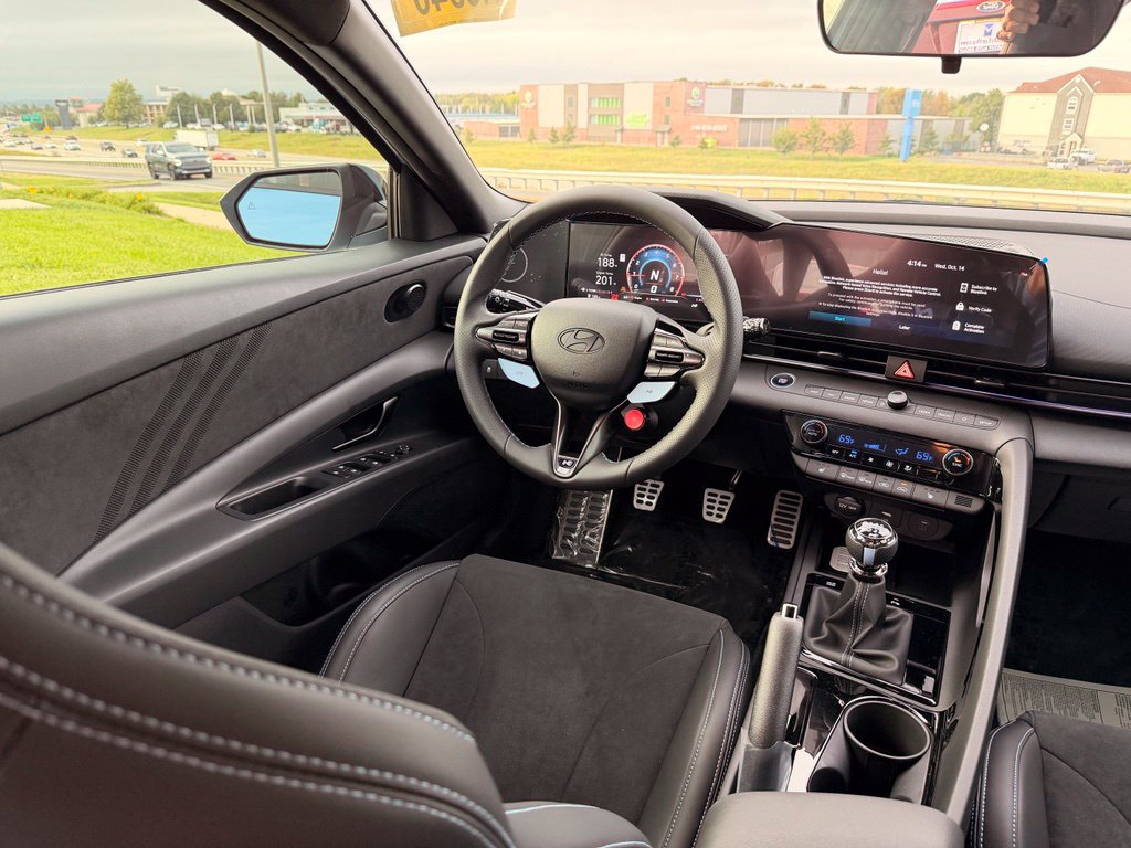 New 2026 Hyundai Elantra N FWD image 32