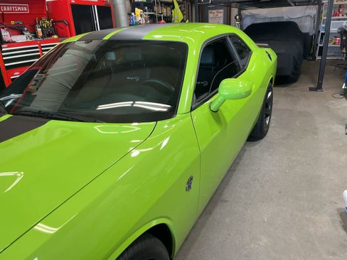 Used 2019 Dodge Challenger SRT Hellcat w/ Plus Package image 4